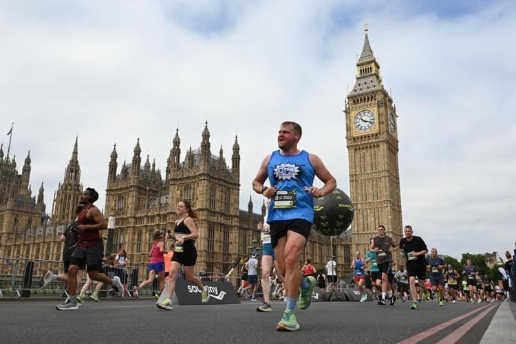 jonny blake saucony 10k 11
